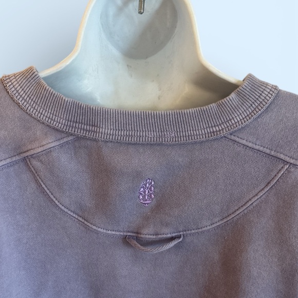 FP Movement Pullover Sweatshirt Size Large Purple Relaxed Fit Crew Neckline - Picture 7 of 15